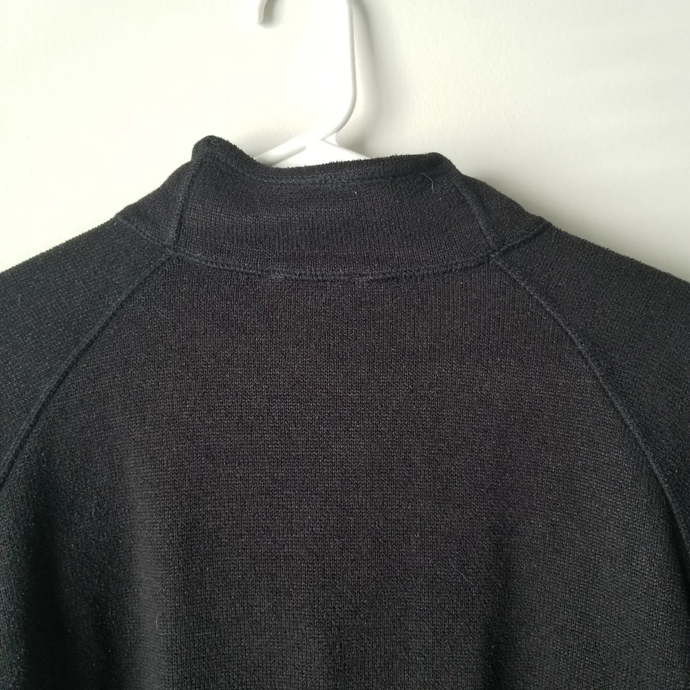 North Face Black 1/4 Zip Fleece Pullover Zip Chest Pocket Size L